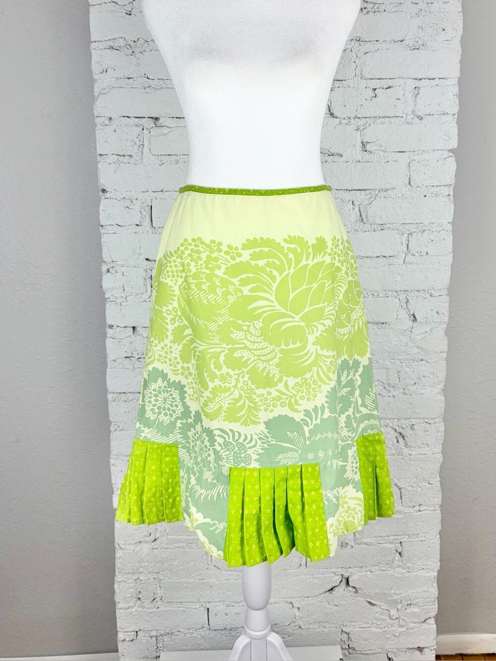 Marimekko Green Floral Pleated A-line Cotton Skirt VTG 4